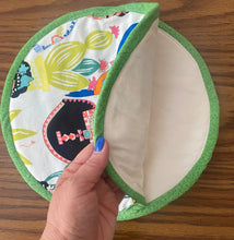 Load image into Gallery viewer, Tortilla Warmer- Be Bold Frida