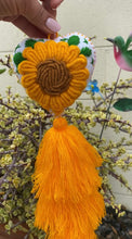 Load image into Gallery viewer, Sunflower Pompón