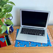 Load image into Gallery viewer, Placemat/ Sarape Reversible Tapete- Wonder Woman