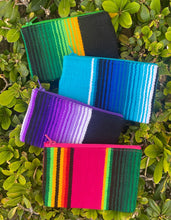 Load image into Gallery viewer, Sarape coin purse, Sarape zipper pouch